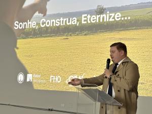 FOT429934452.jpg